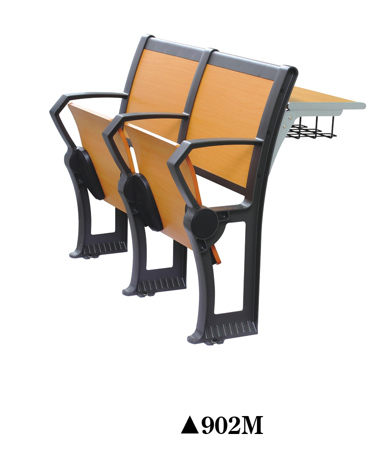 階梯教室04 階梯教室04