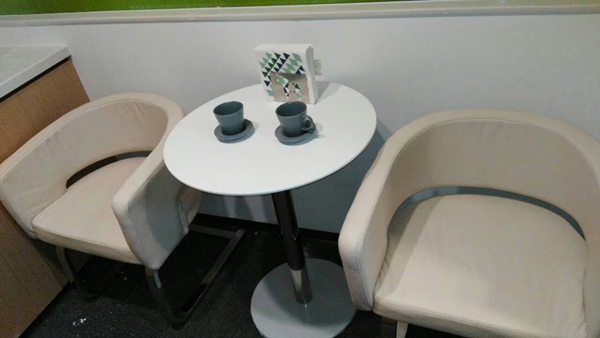 黃埔港員工休息區(qū)域辦公家具 黃埔港員工休息區(qū)域辦公家具